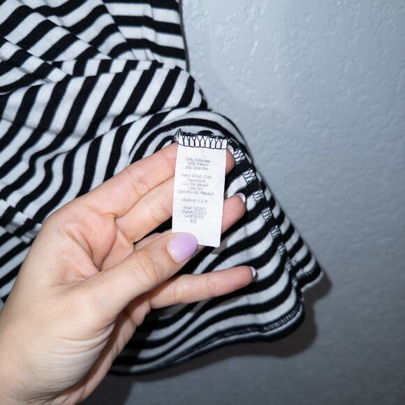 Happening In The Present Black & White Stripe Mini Dress Size‎ XS - Picture 4 of 6